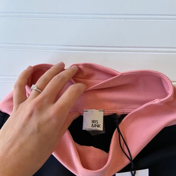 Revolve Iris & Ink Black Coral Pink Pantaloni Cropped High Waist Legging - Picture 7 of 10